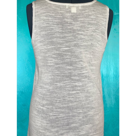 Knubby lightweight fabric sleeveless top in ivoryM - Picture 2 of 5